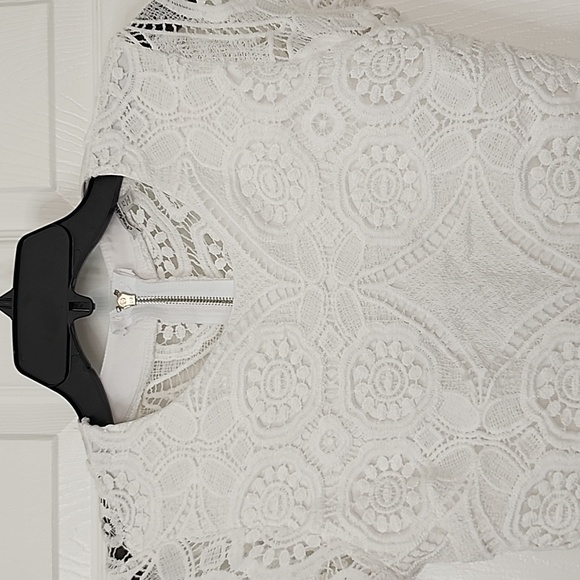 CHARLOTTE RUSSE WOMAN'S SHORT ROMPER XS - Picture 2 of 12